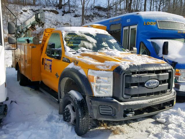 1FDUF5GT4CEC27093 - 2012 FORD F550 SUPER YELLOW photo 1