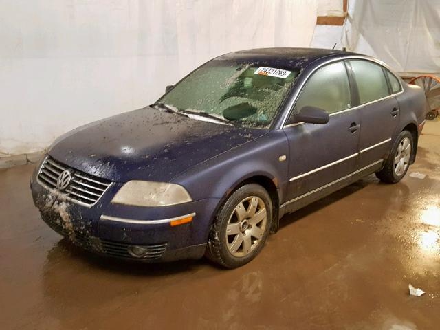 WVWRH63B41P190944 - 2001 VOLKSWAGEN PASSAT GLX 蓝色 照片 2