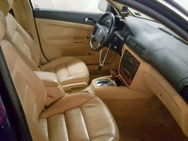 WVWRH63B41P190944 - 2001 VOLKSWAGEN PASSAT GLX 蓝色 照片 5