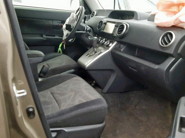 JTLZE4FE6FJ073187 - 2015 TOYOTA SCION XB BROWN photo 5