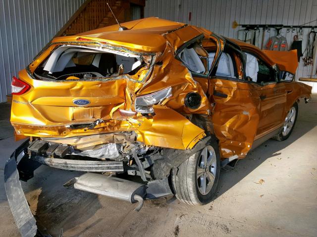 1FMCU0F79GUA59424 - 2016 FORD ESCAPE S ORANGE photo 4