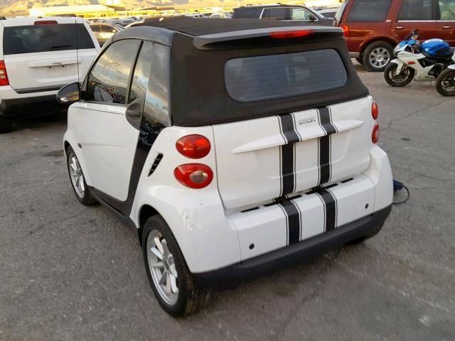 WMEEK31X19K253912 - 2009 SMART FORTWO PAS 白色 照片 3