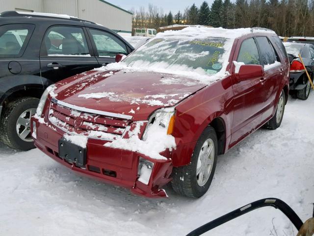 1GYEE637950162049 - 2005 CADILLAC SRX RED photo 2