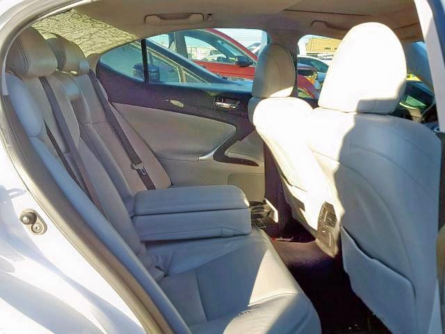 JTHBK262972036032 - 2007 LEXUS IS 250 WHITE photo 6