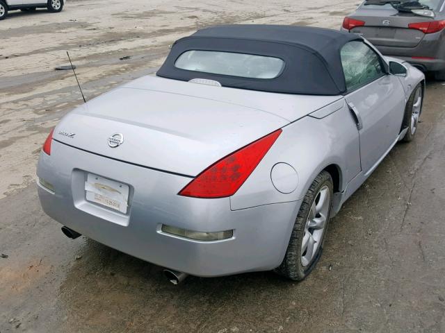 JN1AZ36A86M453931 - 2006 NISSAN 350Z ROADS SILVER photo 4