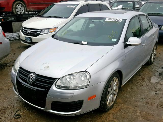 3VWRA7AJ9AM064411 - 2010 VOLKSWAGEN JETTA WOLF SILVER photo 9