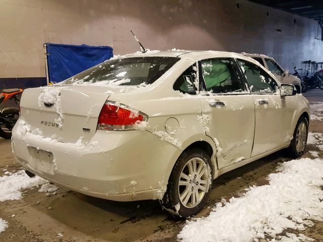 1FAHP3HN5BW117675 - 2011 FORD FOCUS SEL WHITE photo 4