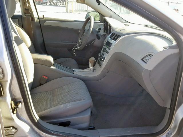 1G1ZA5EU2BF135695 - 2011 CHEVROLET MALIBU LS SILVER photo 5