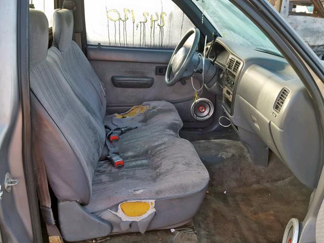 4TANL42N9TZ114636 - 1996 TOYOTA TACOMA GRAY photo 5