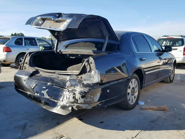 1LNHM81W34Y659654 - 2004 LINCOLN TOWN CAR E BLACK photo 4