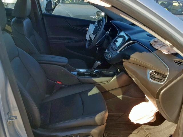 1G1ZF5SU3JF197904 - 2018 CHEVROLET MALIBU HYB BLUE photo 5