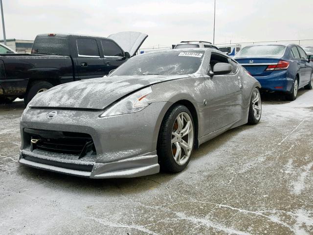 JN1AZ44E99M402437 - 2009 NISSAN 370Z SILVER photo 2