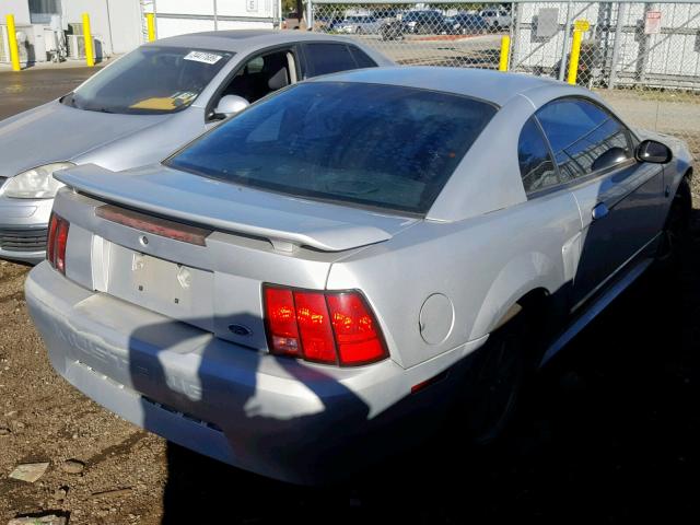 1FAFP40494F126060 - 2004 FORD MUSTANG SILVER photo 4