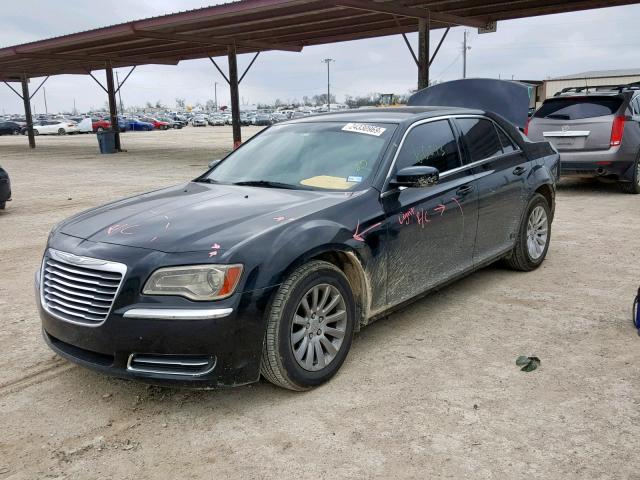 2C3CCAAGXDH528897 - 2013 CHRYSLER 300 BLACK photo 2