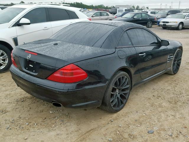 WDBSK75FX4F085052 - 2004 MERCEDES-BENZ SL 500 BLACK photo 4