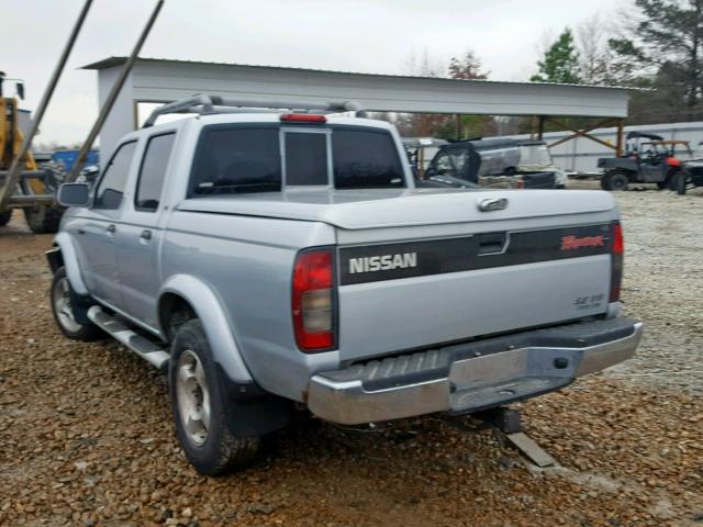 1N6ED27T3YC359355 - 2000 NISSAN FRONTIER C SILVER photo 3