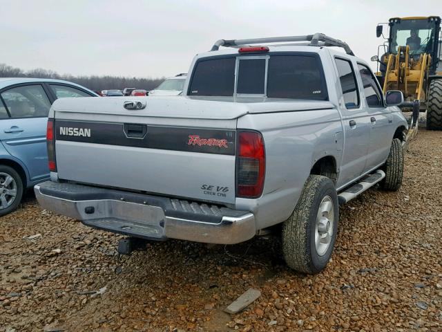 1N6ED27T3YC359355 - 2000 NISSAN FRONTIER C SILVER photo 4