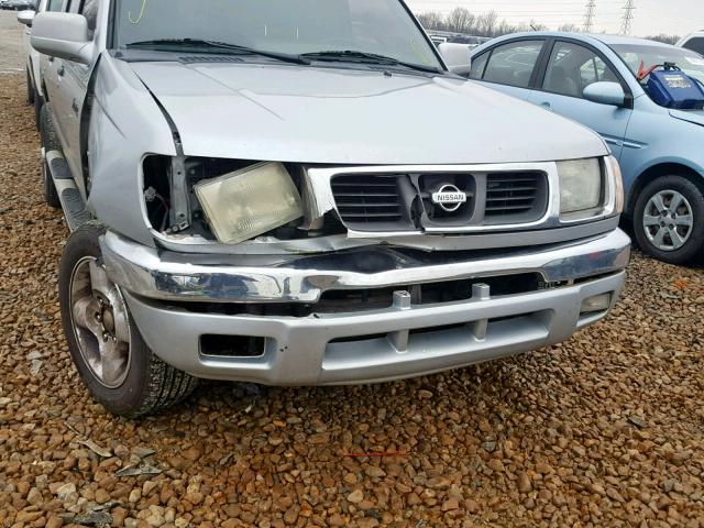 1N6ED27T3YC359355 - 2000 NISSAN FRONTIER C SILVER photo 9