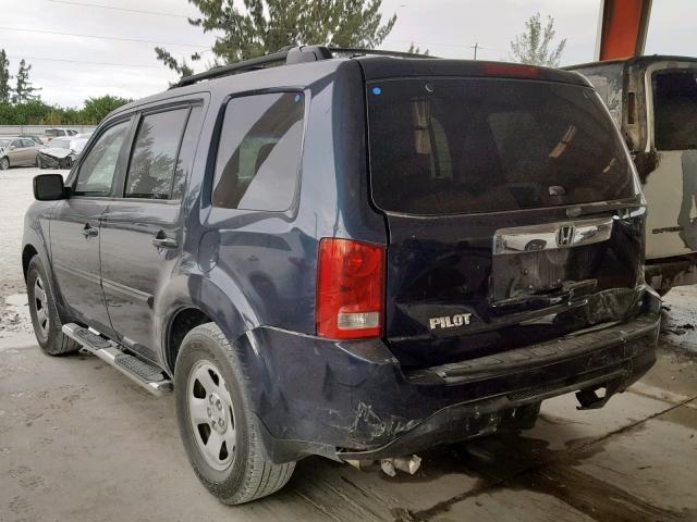 5FNYF3H26CB002558 - 2012 HONDA PILOT LX BLUE photo 3