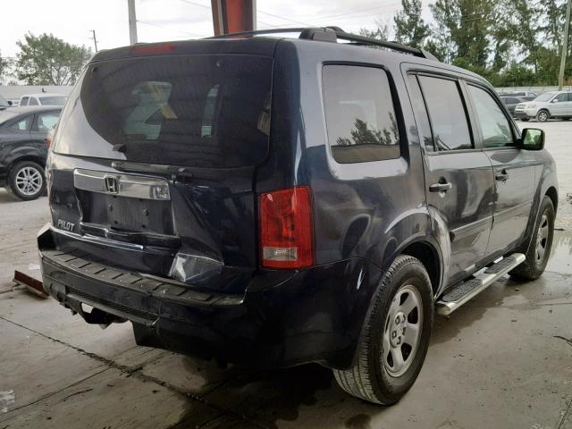 5FNYF3H26CB002558 - 2012 HONDA PILOT LX BLUE photo 4