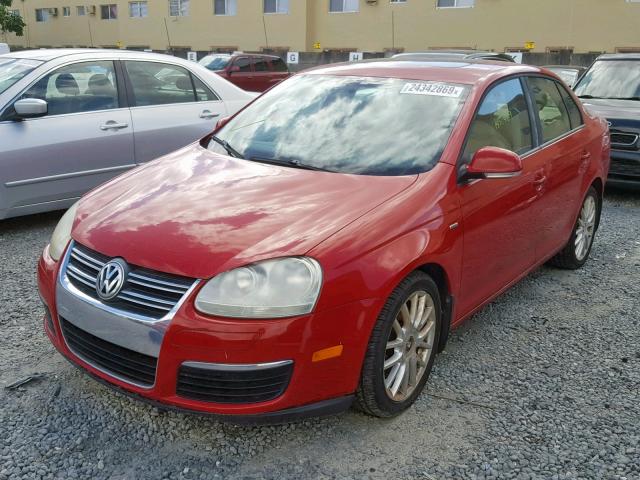 3VWRJ71K98M163961 - 2008 VOLKSWAGEN JETTA WOLF RED photo 2