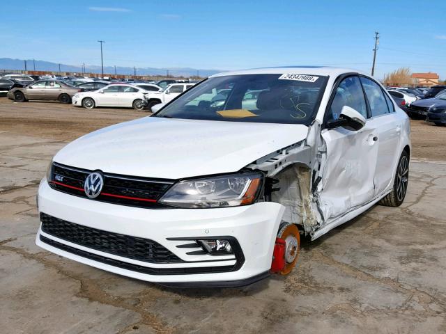 3VW4T7AJ8JM214139 - 2018 VOLKSWAGEN JETTA GLI WHITE photo 2