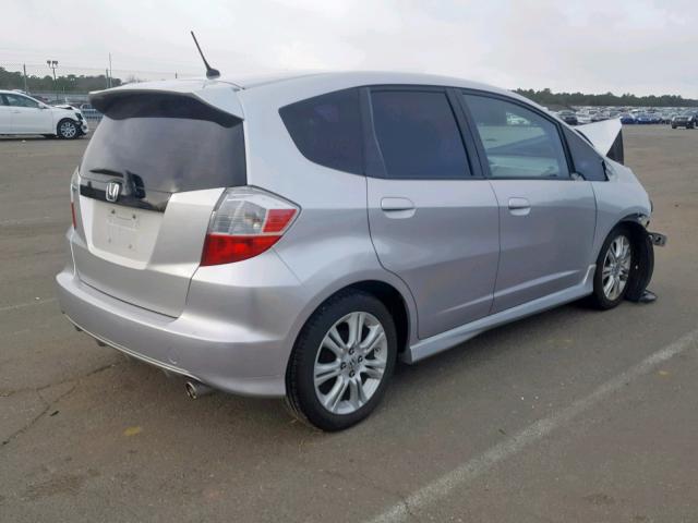 JHMGE8H59BC027552 - 2011 HONDA FIT SPORT SILVER photo 4