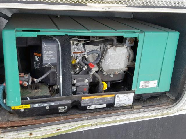 47CTRBS21CM443492 - 2012 DUTC TRAVEL TR თეთრი ფოტო 10