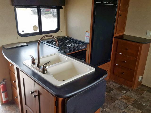 47CTRBS21CM443492 - 2012 DUTC TRAVEL TR თეთრი ფოტო 7