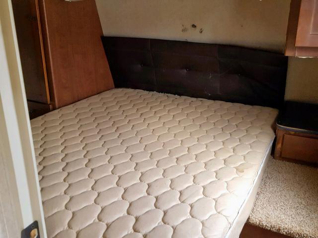 47CTRBS21CM443492 - 2012 DUTC TRAVEL TR თეთრი ფოტო 9