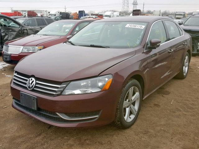 1VWAS7A31EC039554 - 2014 VOLKSWAGEN PASSAT S MAROON photo 2