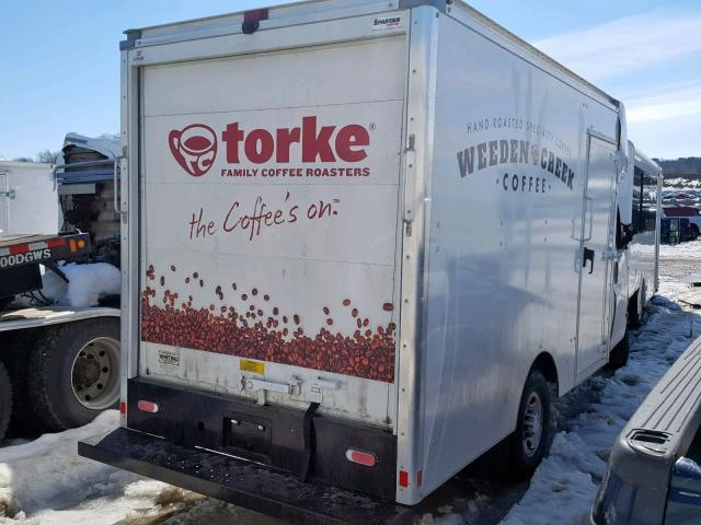 1GB0GRFG0J1311898 - 2018 CHEVROLET EXPRESS G3 Ağ foto 4