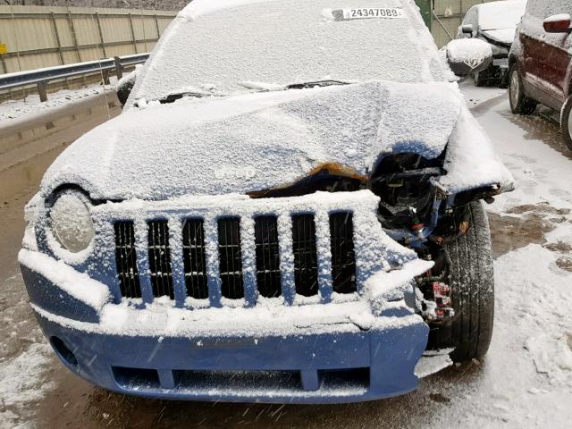 1J8FF47WX7D260962 - 2007 JEEP COMPASS BLUE photo 7