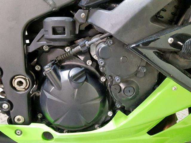 JKAZX4R12AA021654 - 2010 KAWASAKI ZX600 R GREEN photo 12