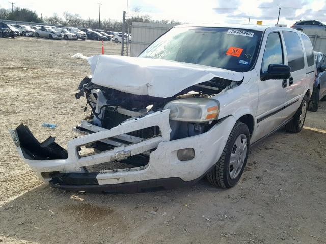 1GNDV23W18D153111 - 2008 CHEVROLET UPLANDER L 白色 照片 2