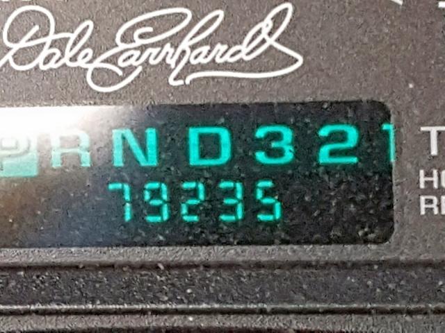 2G1WZ151749448540 - 2004 CHEVROLET MONTE CARL 黑色 照片 8