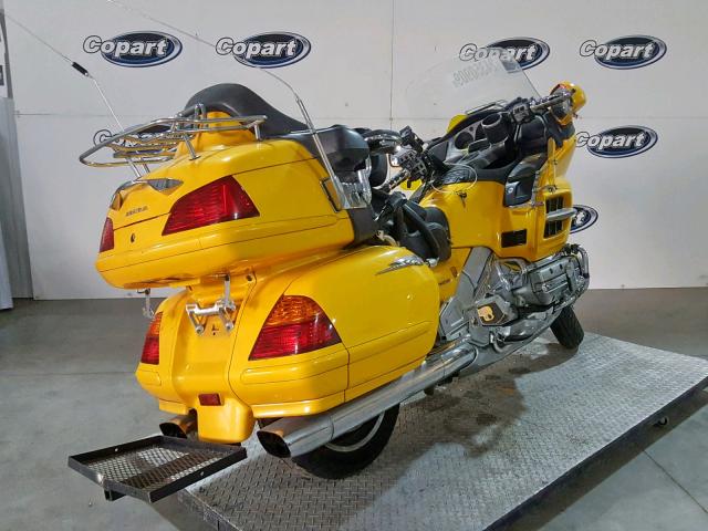 1HFSC470X3A202801 - 2003 HONDA GL1800 YELLOW photo 4