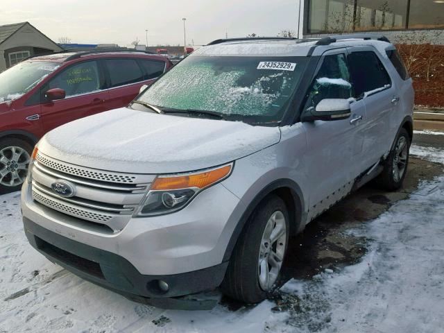 1FMHK7F86BGA10685 - 2011 FORD EXPLORER L SILVER photo 2