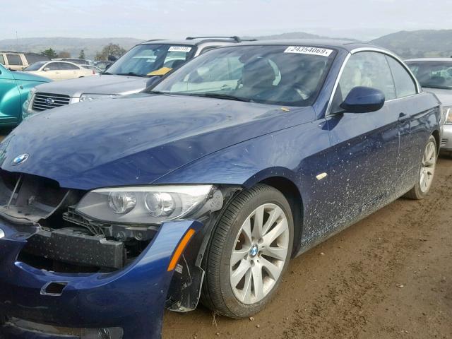 WBADW7C5XBE726564 - 2011 BMW 328 I SULE BLUE photo 2