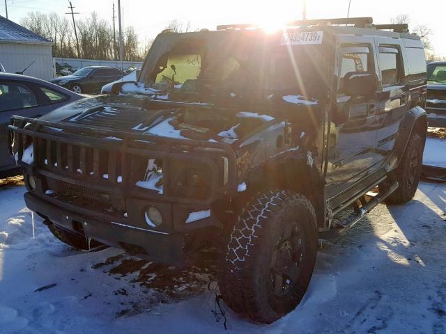 5GRGN23U35H107240 - 2005 HUMMER H2 BLACK photo 2