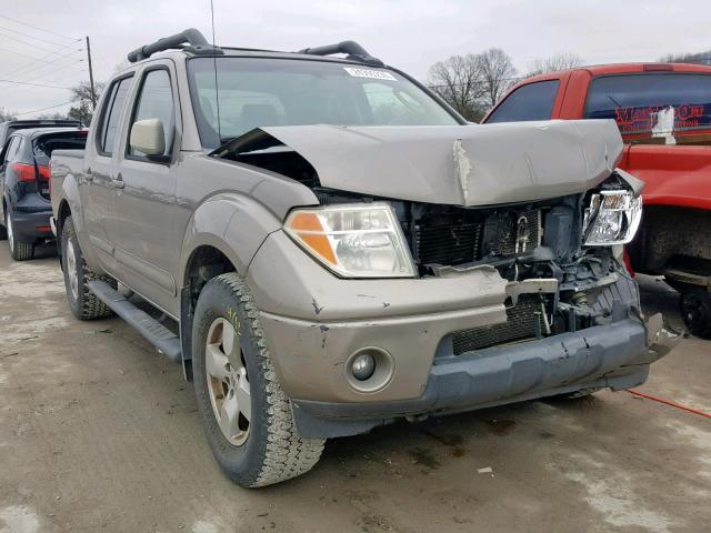 1N6AD07W98C406854 - 2008 NISSAN FRONTIER C BROWN photo 1