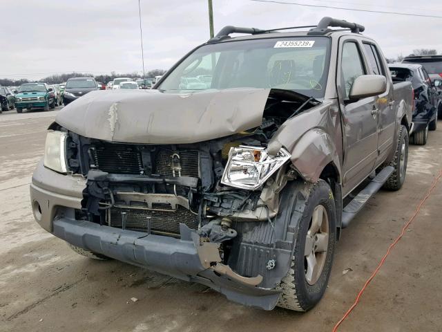 1N6AD07W98C406854 - 2008 NISSAN FRONTIER C BROWN photo 2