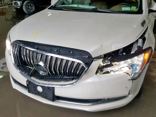 1G4GD5G31EF129459 - 2014 BUICK LACROSSE P WHITE photo 9