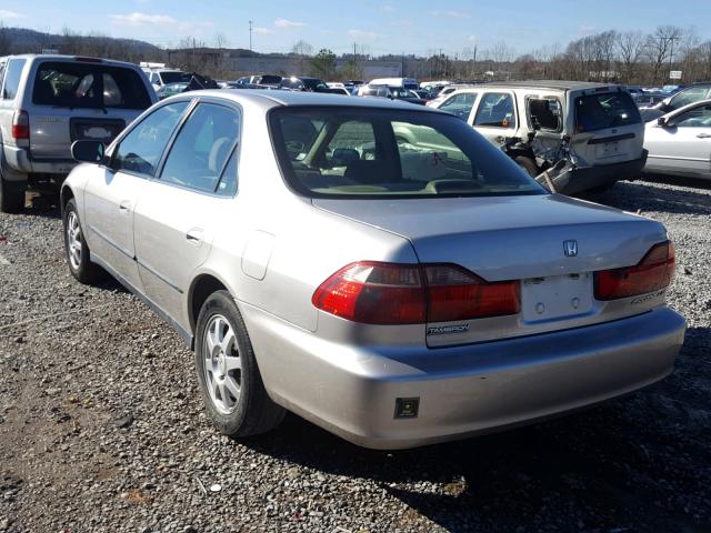 JHMCG5640XC002645 - 1999 HONDA ACCORD LX SILVER photo 3