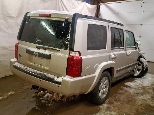 1J8HG48K88C236295 - 2008 JEEP COMMANDER SILVER photo 4