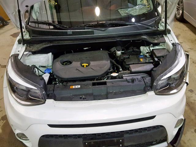 KNDJP3A50K7644264 - 2019 KIA SOUL + WHITE photo 7