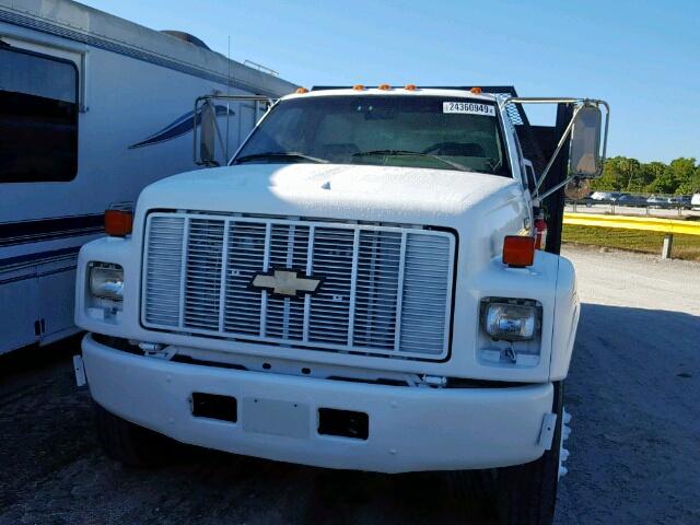 1GBG6H1J6RJ110937 - 1994 CHEVROLET KODIAK C6H WHITE photo 9