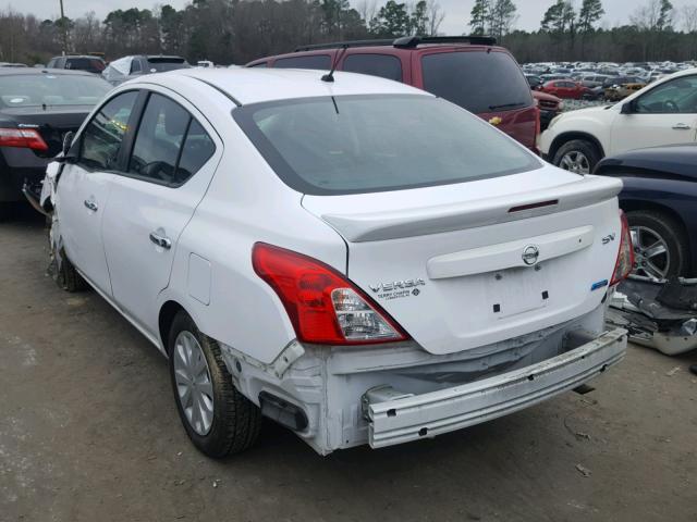 3N1CN7AP6GL847821 - 2016 NISSAN VERSA S WHITE photo 3