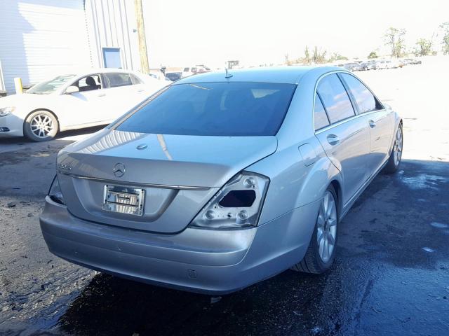 WDDNG71X77A031858 - 2007 MERCEDES-BENZ S 550 SILVER photo 4