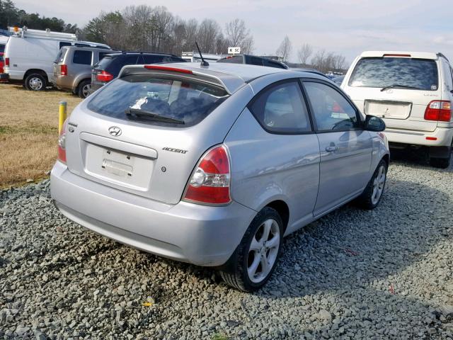 KMHCN36C68U064707 - 2008 HYUNDAI ACCENT SE SILVER photo 4